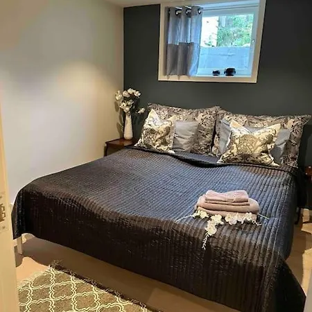 Nyoppusset Og Romslig Leilighet Med 6 Soveplasser I Et Familievennlig Omrade Sarpsborg Exterior photo