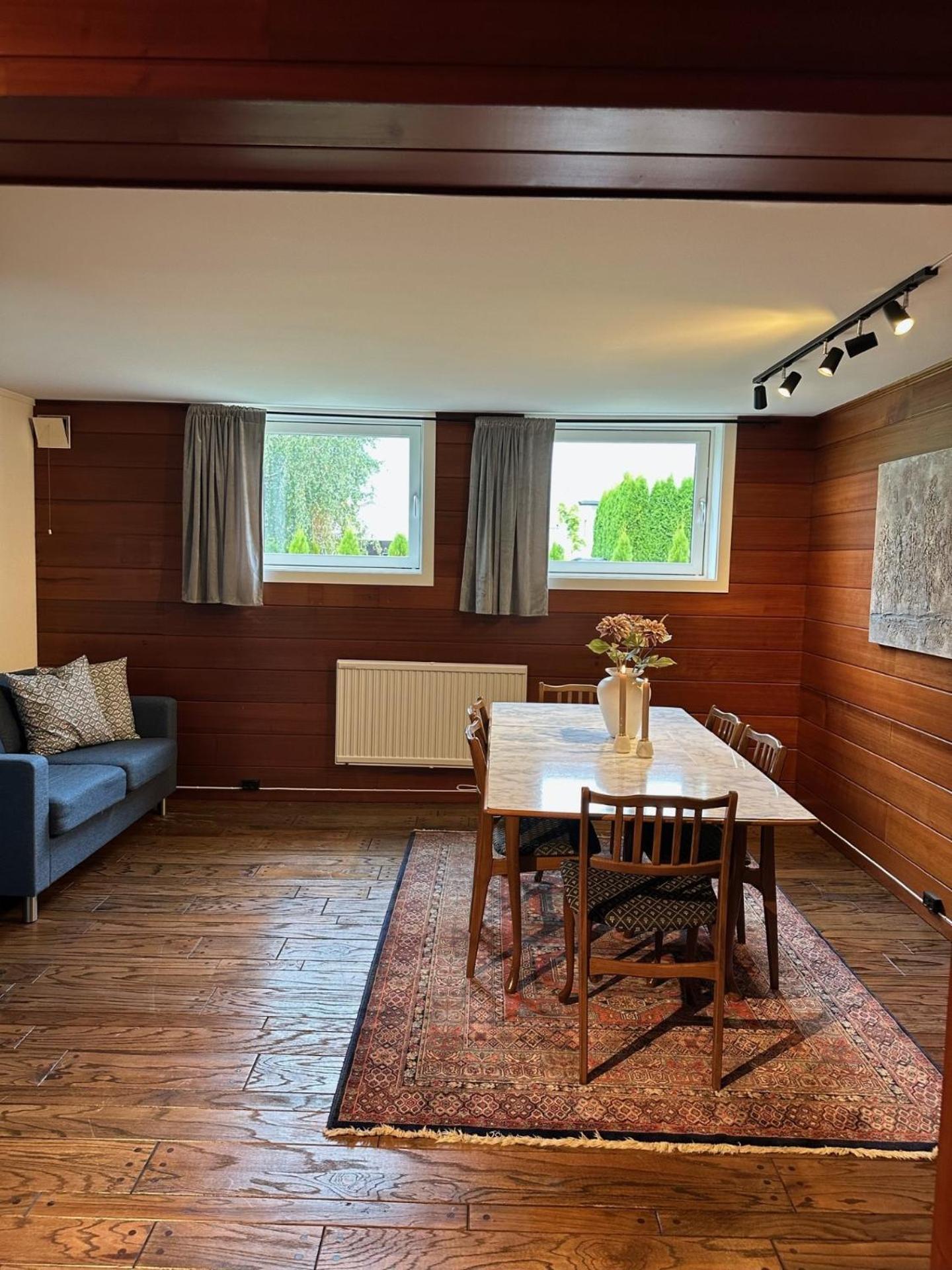 Apartment Nyoppusset Og Romslig Med 6 Soveplasser I Et Familievennlig Omrade Sarpsborg